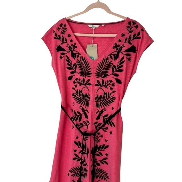 Boden Tanya Embroidered Short Sleeve Jersey Dress Pink Navy Blue - Picture 4 of 13